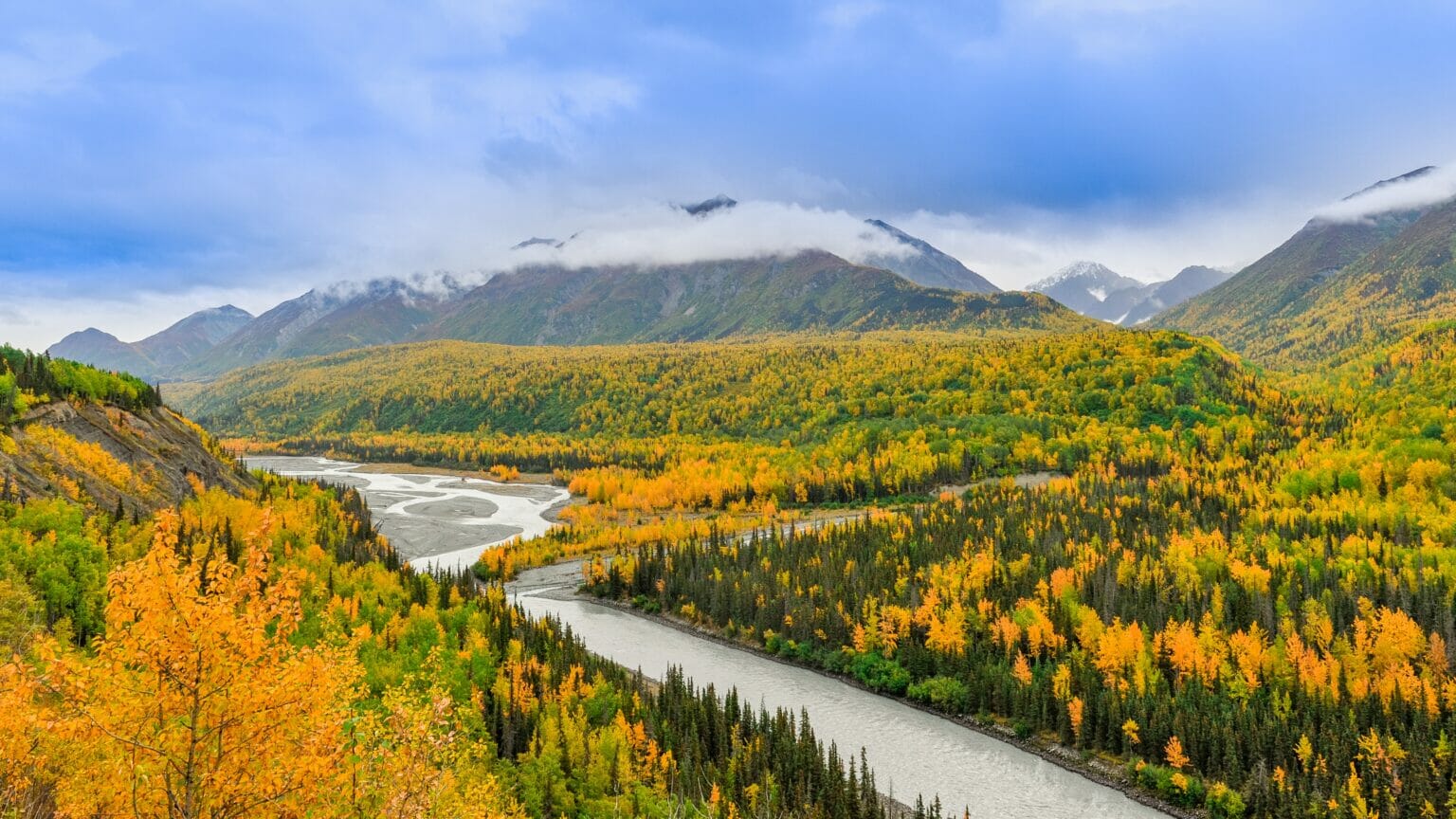 interesting places to visit in alaska